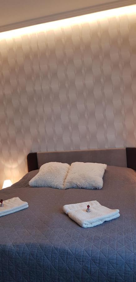 Rozsa Apartmanhaz Сегед Экстерьер фото